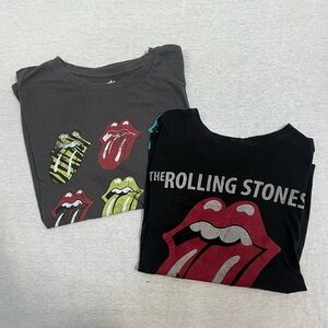 2 pieces Rolling Stone T-shirts
